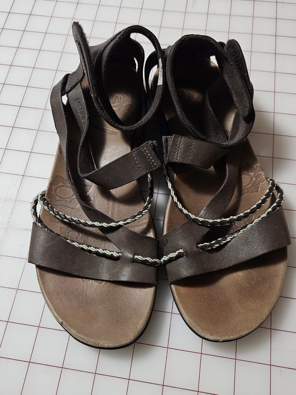 Merrell Brown Leather Strappy Women's Sandals with Braided Accents Size 9
